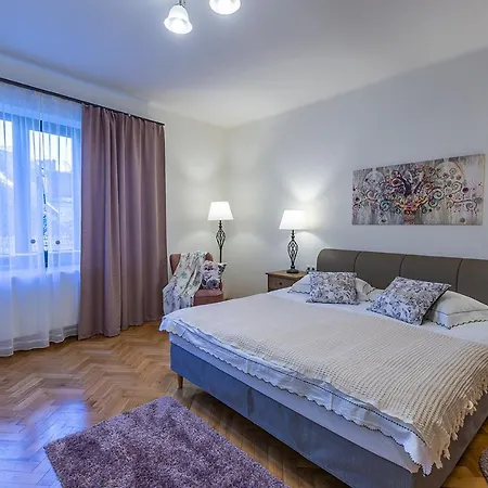 George Enescu Guest house